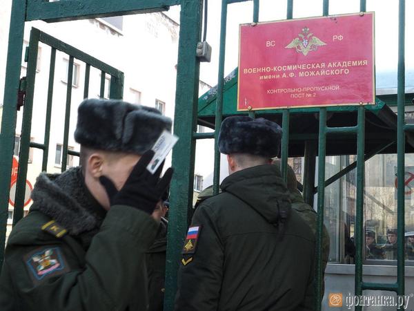 Покушение в масштабе. Что известно о взрыве в Военно-космической академии имени Можайского