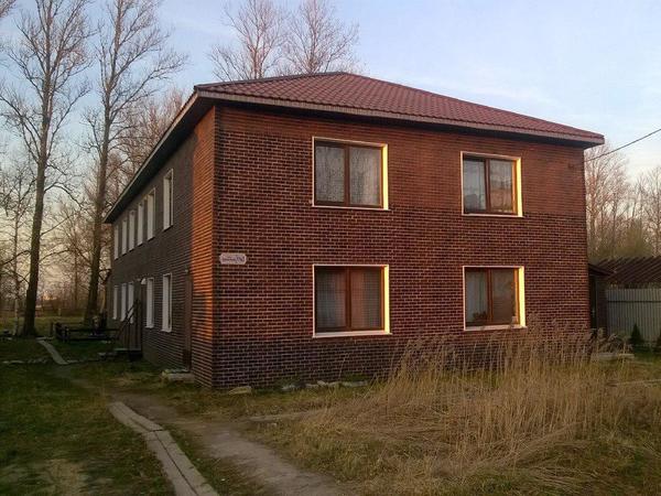 Опоздал. Госстройнадзору не удалось снести многоквартирный самострой в Петербурге