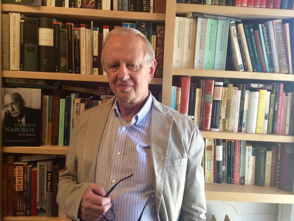 «Университет не должен выступать в роли собаки на сене». Автор «Комментария к «Дару» Набокова» — о ситуации в набоковском музее
