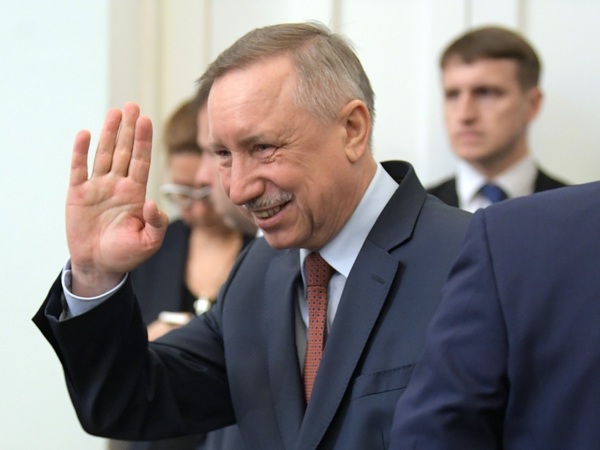 Нельзя отказать рабочим. Как Александра Беглова уговорят стать губернатором