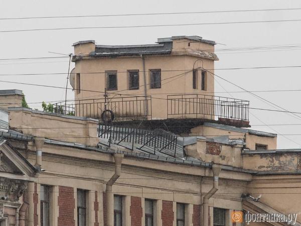 Каждому туристу – по башне! В Петербурге придумали, чем заменить нелегальные экскурсии по крышам