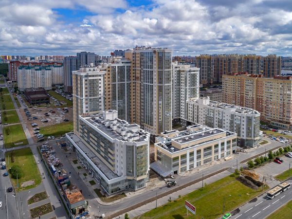 Компания «Эталон ЛенСпецСМУ» ввела в эксплуатацию ЖК «Морская звезда»
