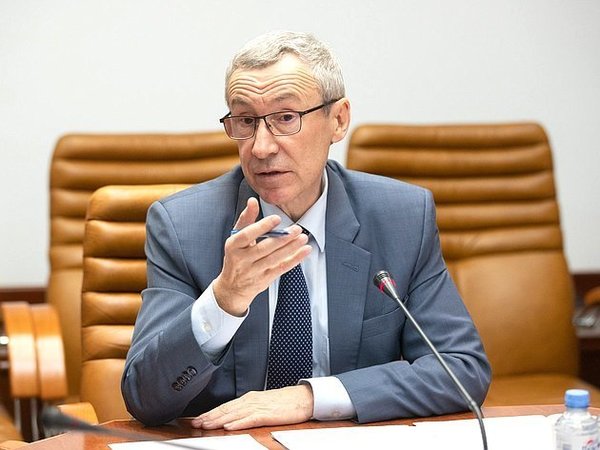 Видишь иностранное вмешательство? А оно есть!