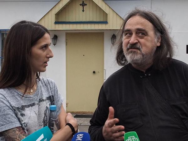 «Сожалеем, что у вас так получилось нехорошо»: как в Гатчинской епархии извинялись за неистовое крещение от Фотия