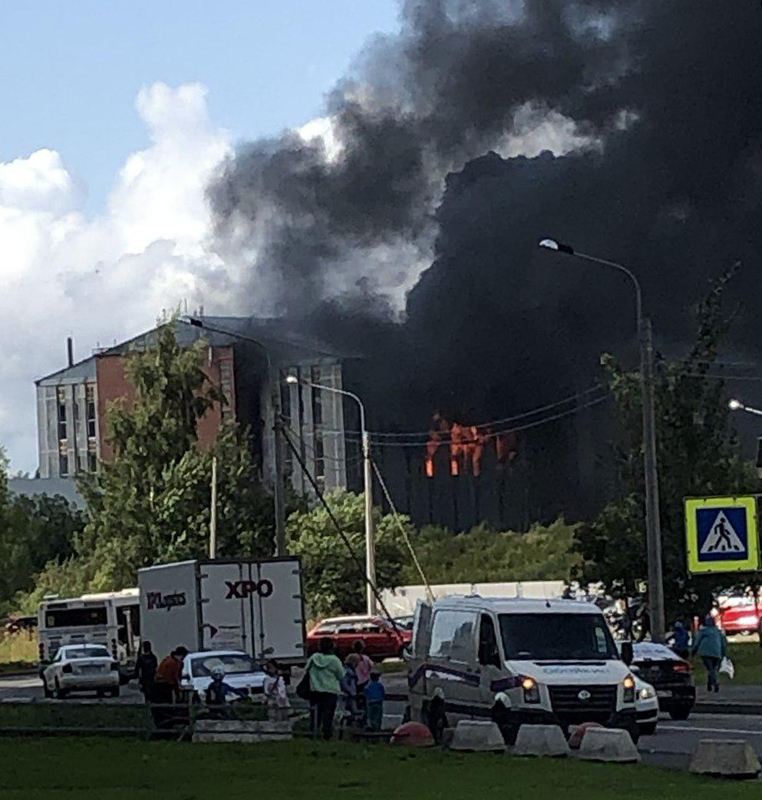 Промзона Невский район. Промзона в Невском районе СПБ. Санкт Петербург большой пожар на фонтанук. 5 Номеров сложности пожара.