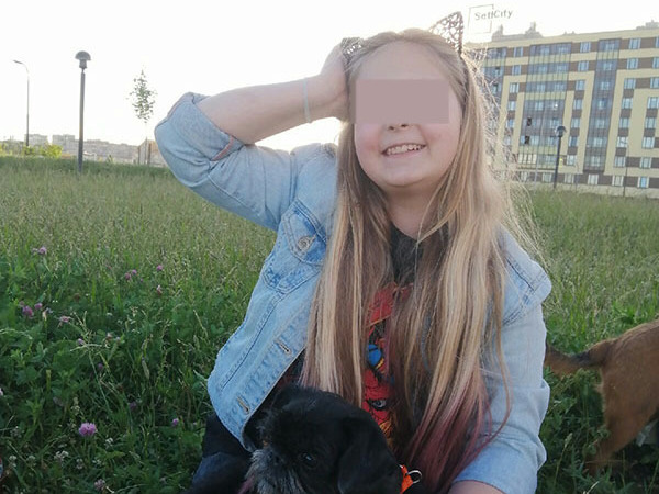 Не выходя из комы: как 12-летняя Алиса из Петербурга закрыла в Турции отель и его руководство