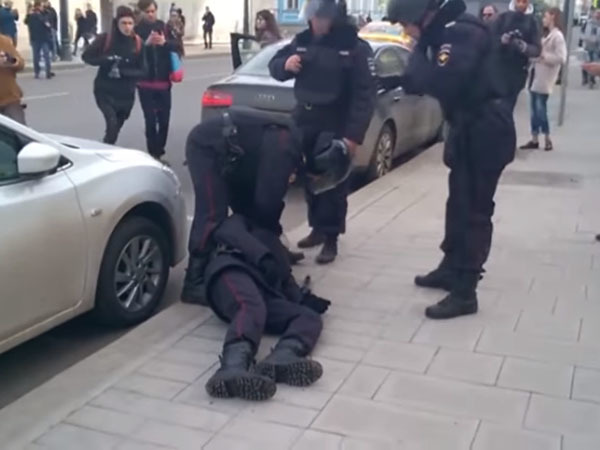 «Власть эмоций, тайные кукловоды, сломанные судьбы». СК выпустил спецрепортаж о митингах