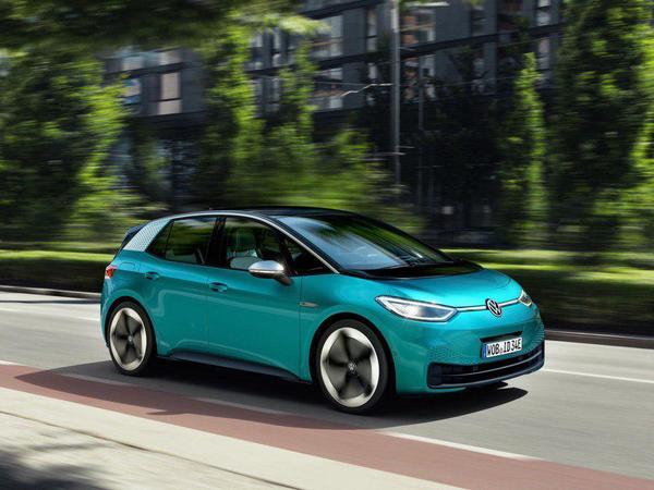 Третий важнейший и первый электрический. Volkswagen наконец представил ID.3