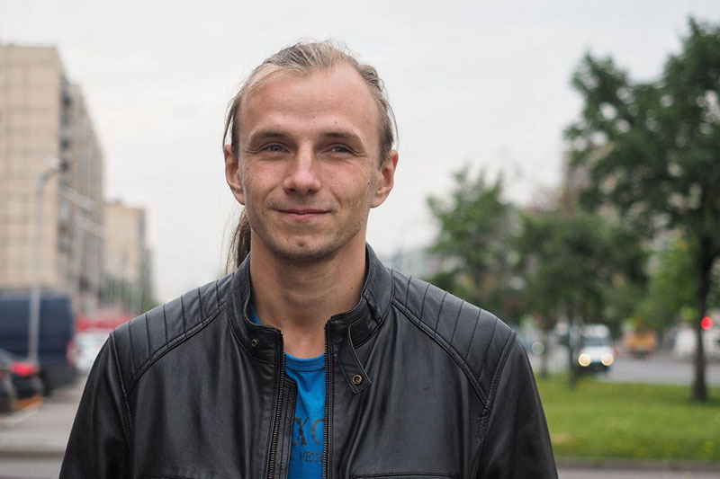 Слэклайнер Александр Грибанов//Михаил Огнев/"Фонтанка.ру"