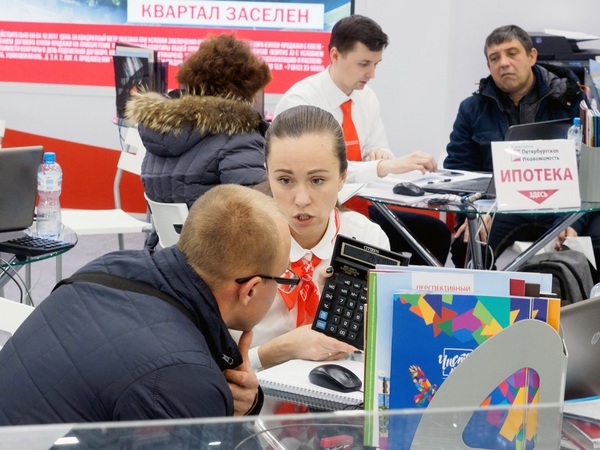 С разгромным счетом. В Петербурге через счета эскроу продано всего полторы сотни квартир