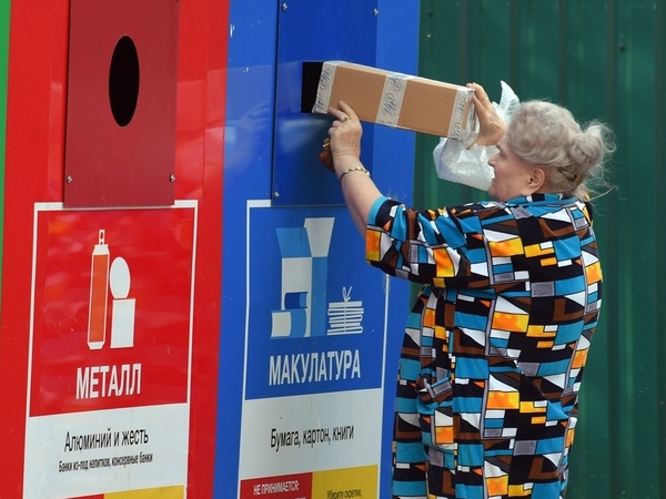 Задача на деление. Кто и как собирает вторсырье в новостройках Петербурга