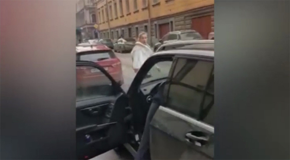 угрожал пистолетом вагнеровцу